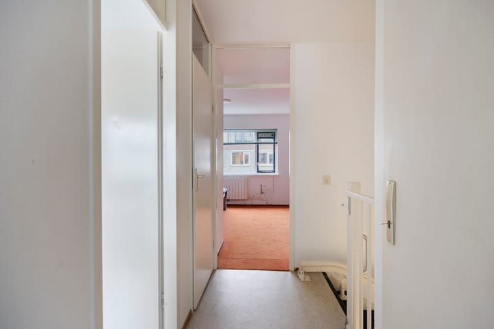 Photo 15 of Johanna Dekhuijzenstraat 14