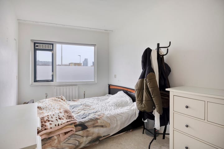 Photo 16 of Johanna Dekhuijzenstraat 14