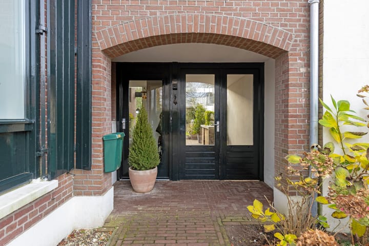 Foto 4 van D H Keuperweg 8