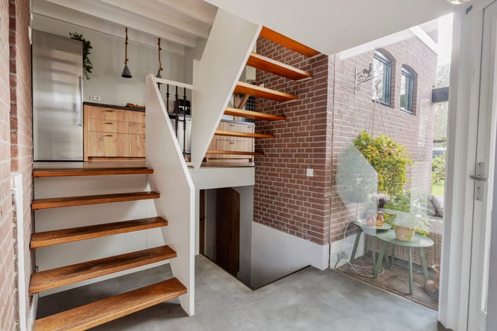 Foto 6 van D H Keuperweg 8