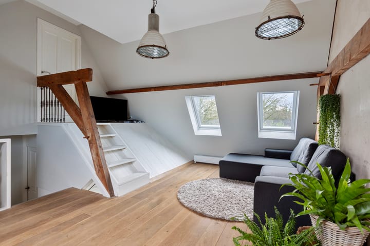 Foto 30 van D H Keuperweg 8