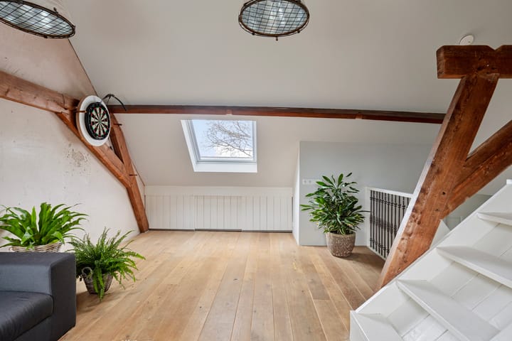 Foto 31 van D H Keuperweg 8