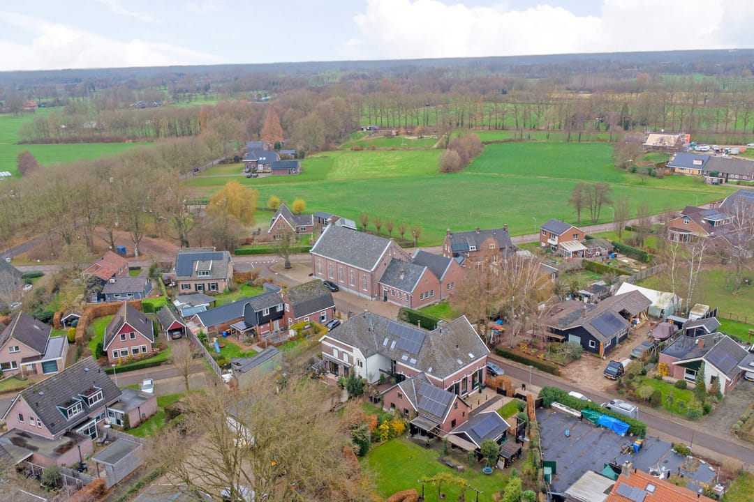 Photo 43 of D H Keuperweg 8