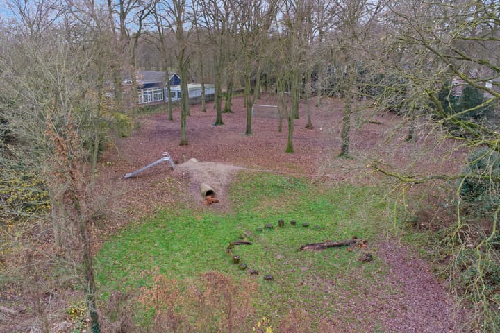 Foto 44 van D H Keuperweg 8