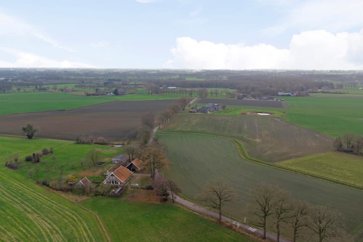 Foto 46 van D H Keuperweg 8