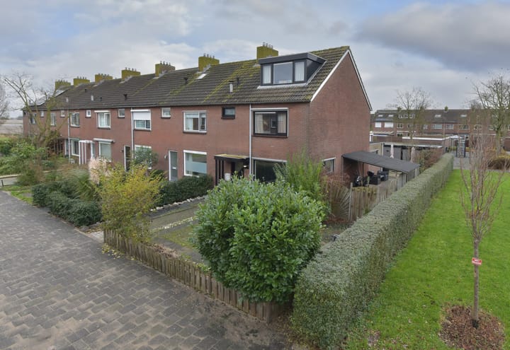 Foto 1 van Wethouder van Damlaan 55