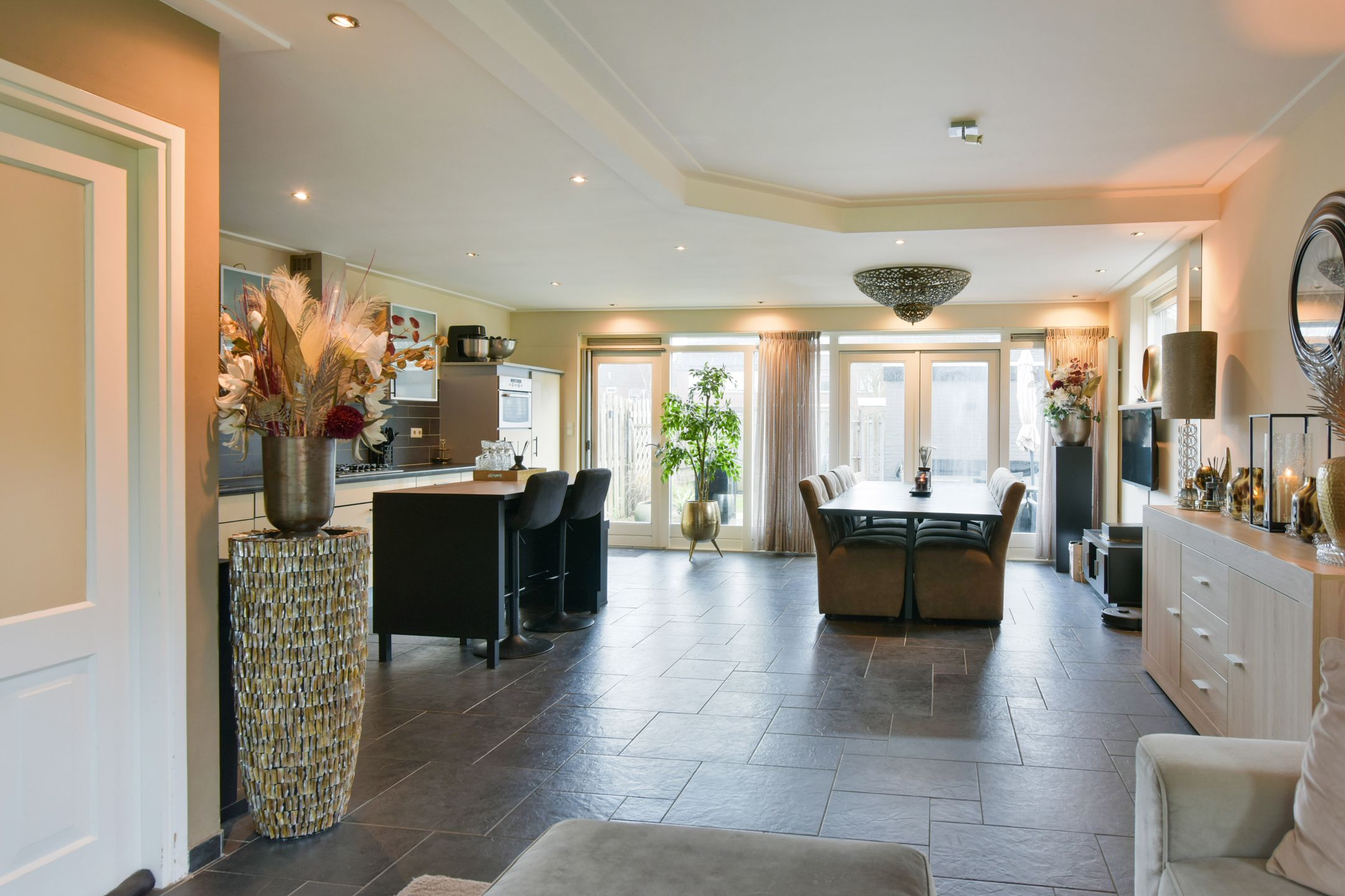 Photo 9 of Wethouder van Damlaan 55