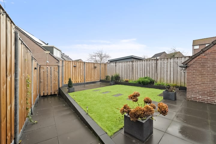 Foto 17 van Gemeenelandsweg 9