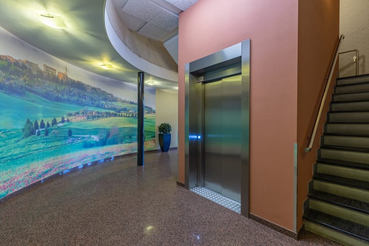 Foto 8 van Oosterweezenstraat 223