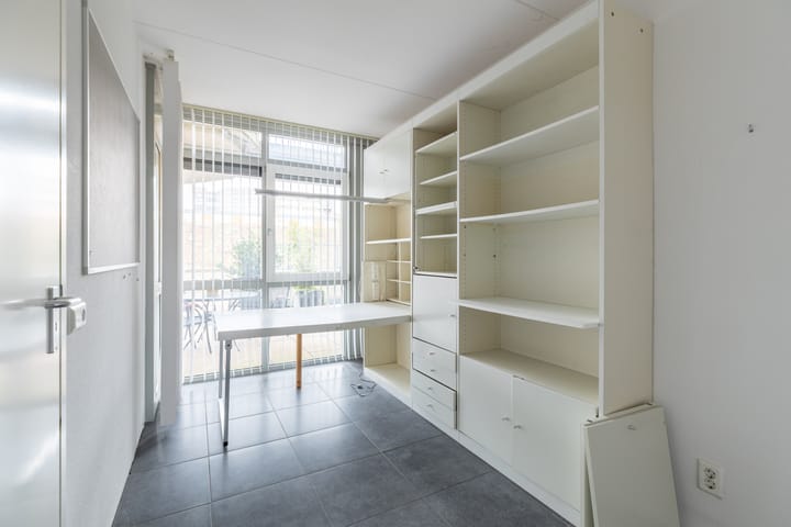 Foto 30 van Oosterweezenstraat 223