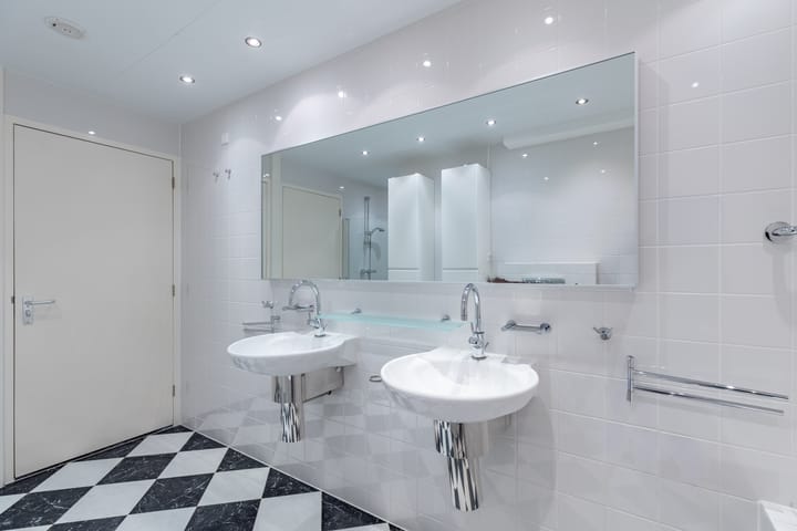 Foto 31 van Oosterweezenstraat 223