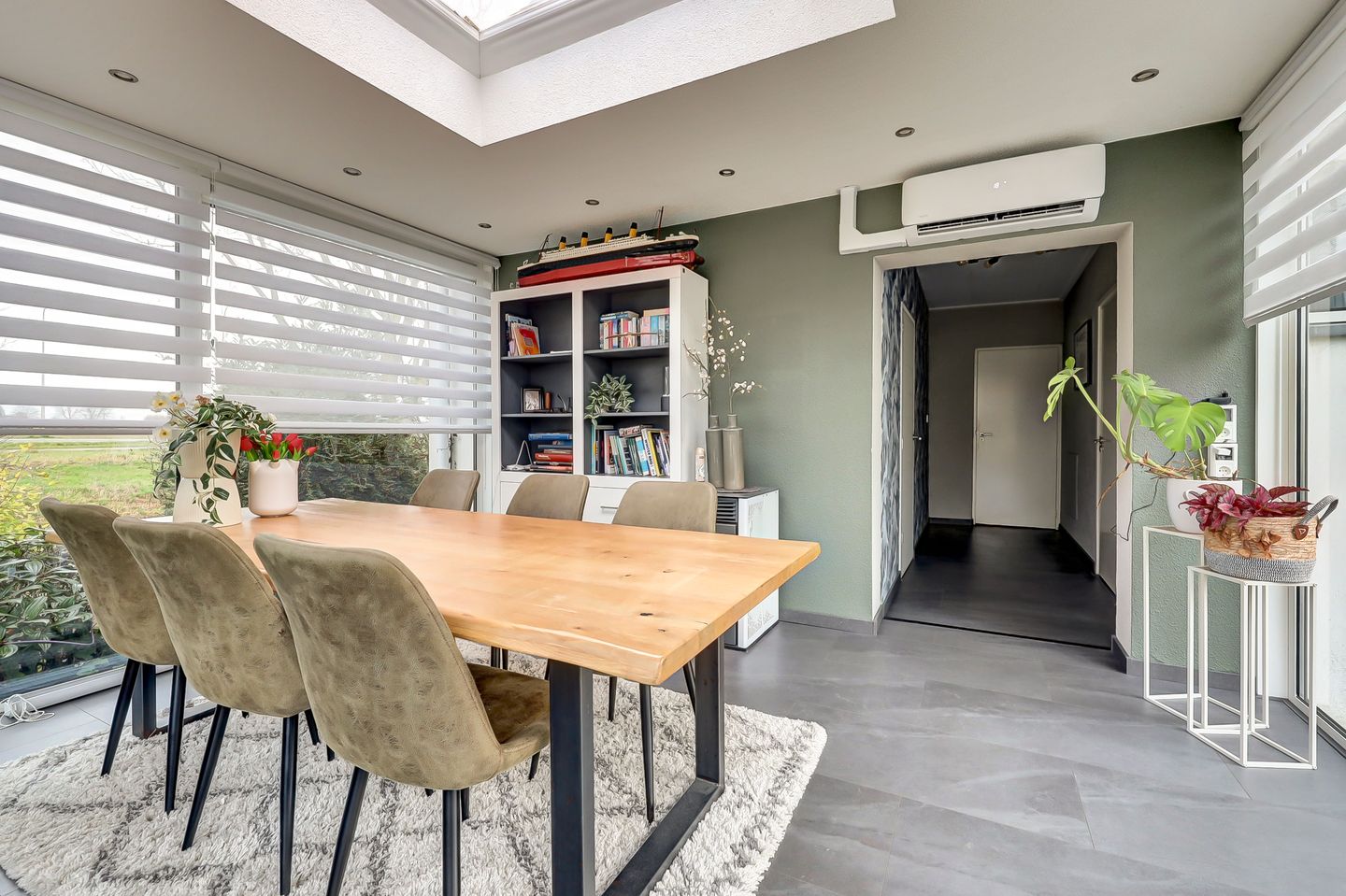 Photo 10 of Schrijversdijk 4-A