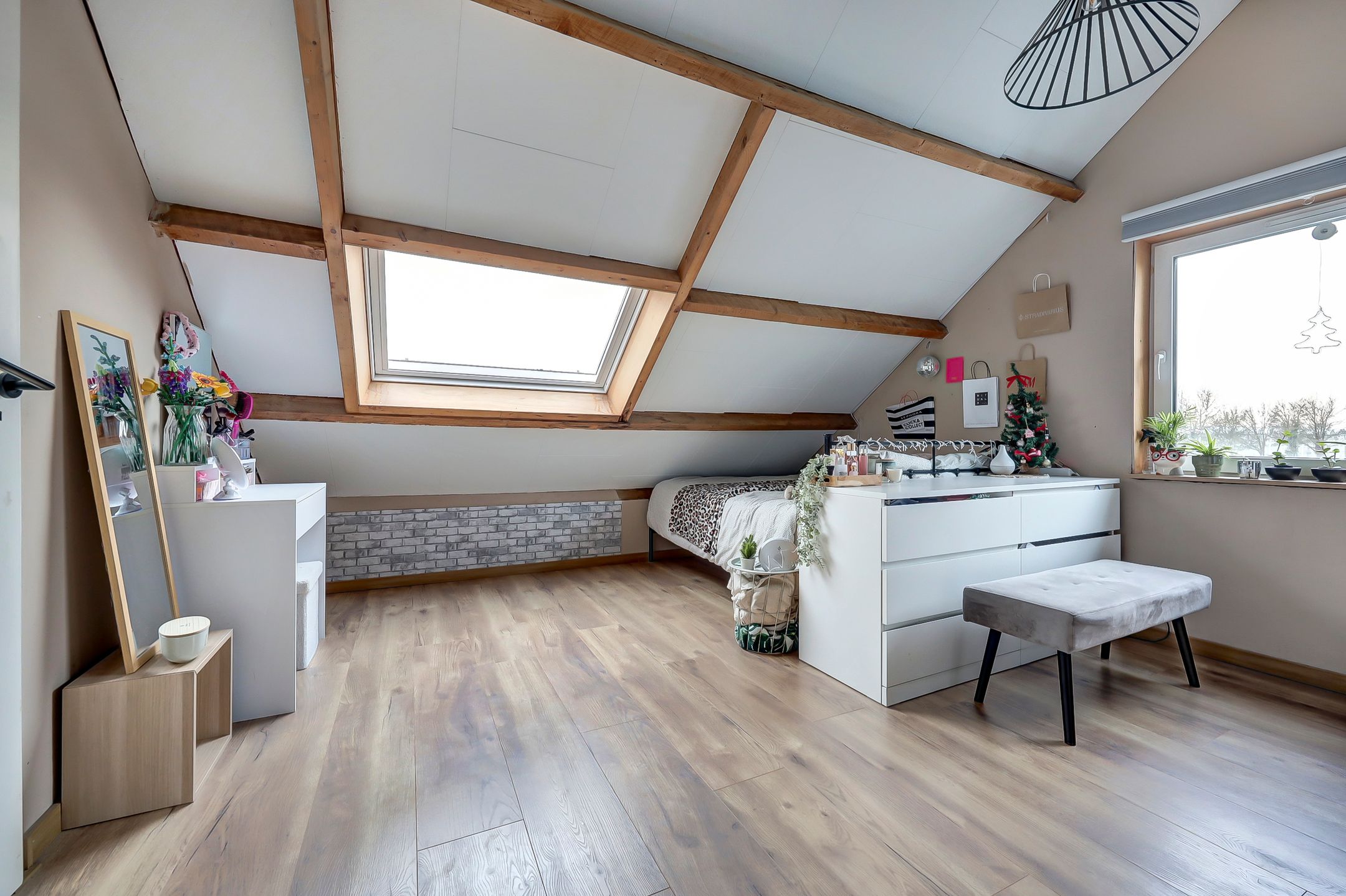 Photo 21 of Schrijversdijk 4-A