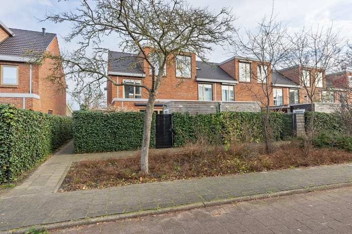 Photo 38 of Kastanjelaan 33