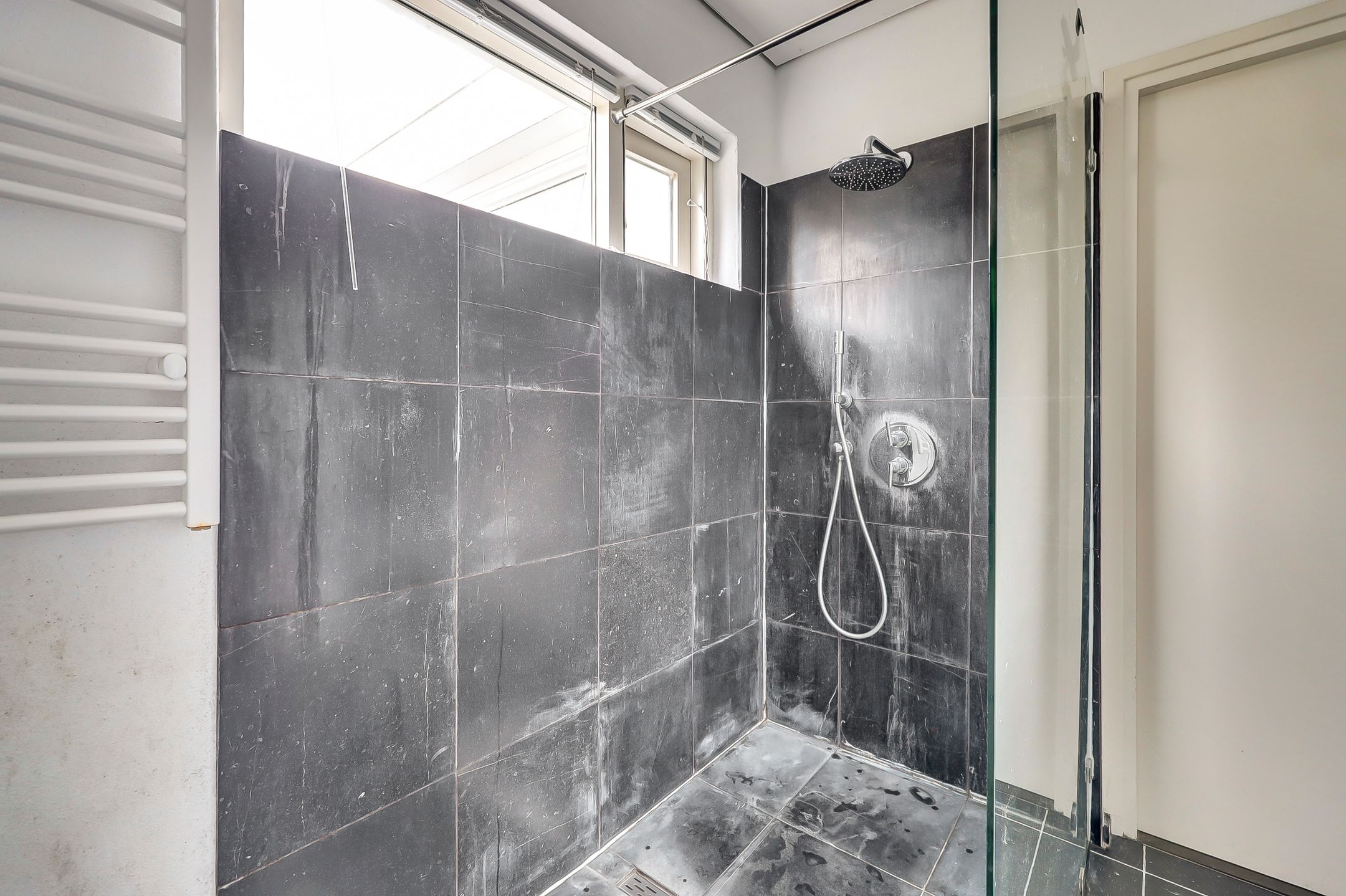 Photo 39 of Schrijversdijk 4-A