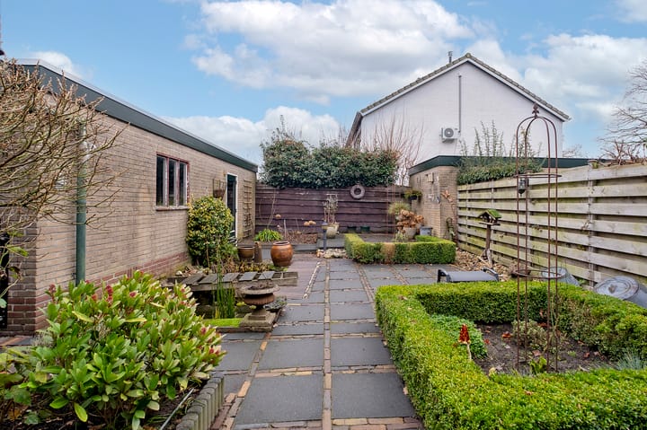 Foto 31 van Lijsterlaan 4