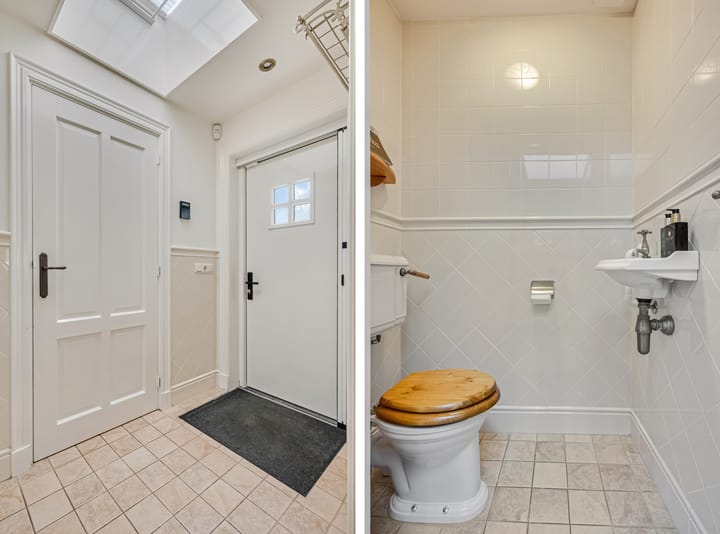 Photo 18 of Middellaan 32