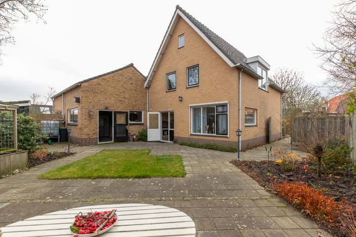 Photo 3 of Dorpsstraat 5