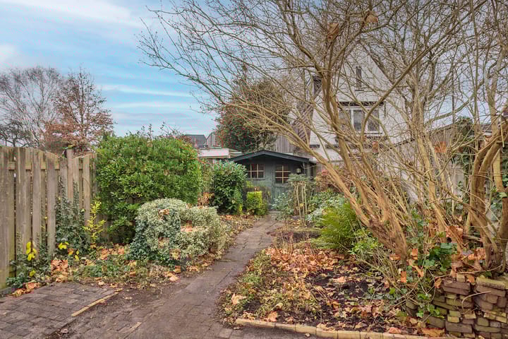 Photo 20 of Bornsestraat 90