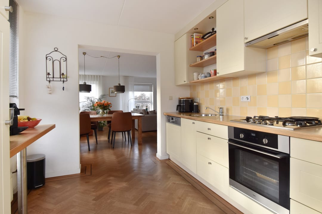 Foto 22 van Jan Thoméelaan 36