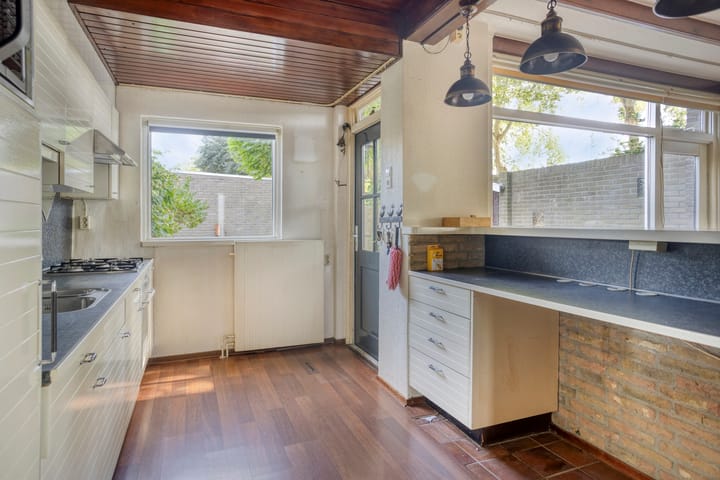 Photo 11 of Dr. Kuyperstraat 49