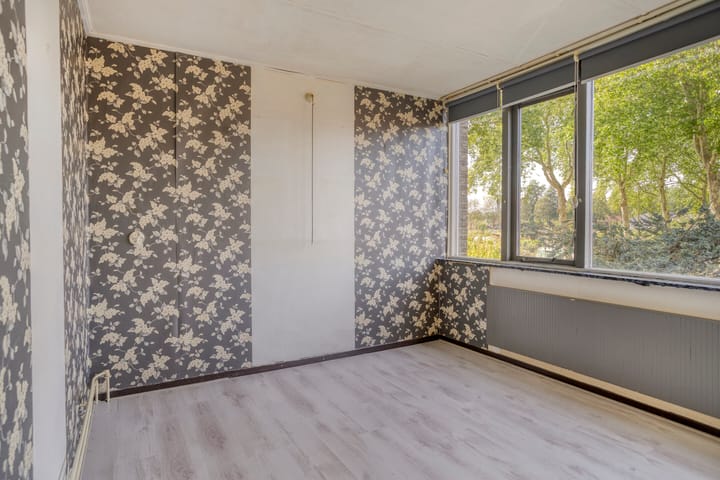 Photo 17 of Dr. Kuyperstraat 49