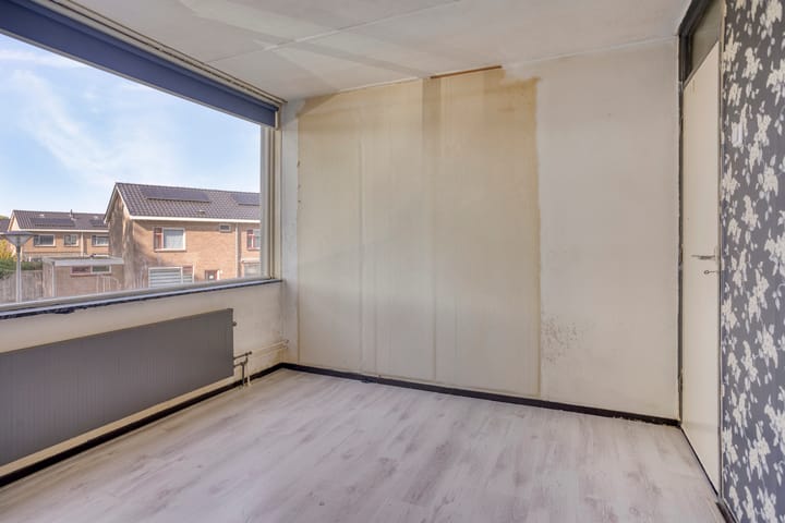 Photo 18 of Dr. Kuyperstraat 49