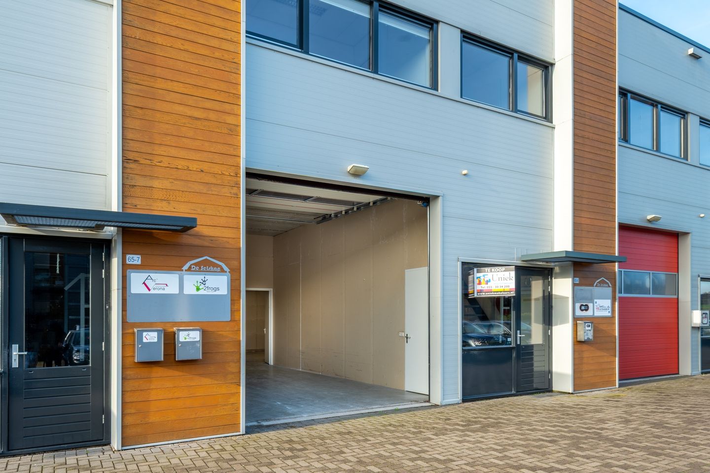 View photo 2 of Klavermaten 65-06