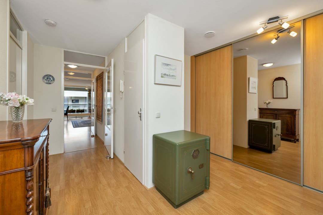 Photo 11 of Bernhardstraat 118