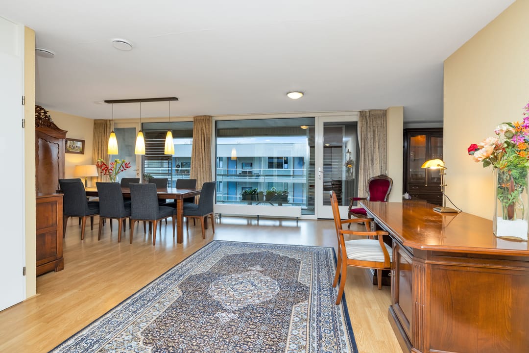 Photo 17 of Bernhardstraat 118