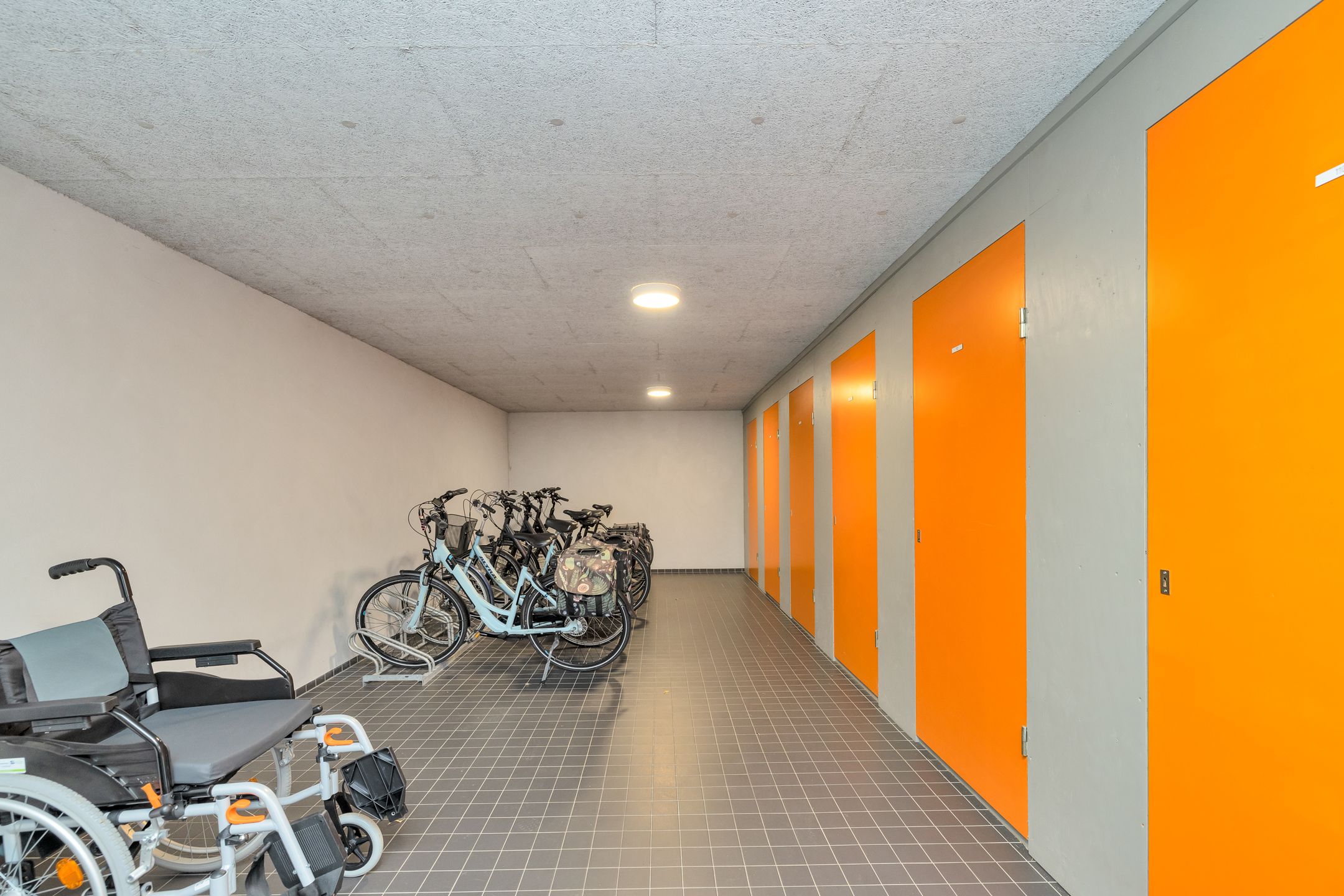 Photo 33 of Bernhardstraat 118