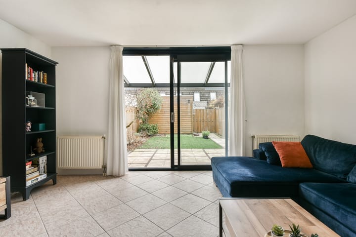 Foto 5 van Dwarsstraat 12