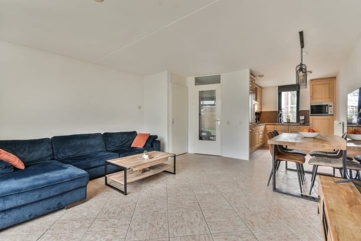 Foto 6 van Dwarsstraat 12