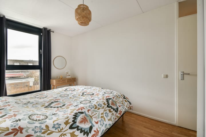 Foto 9 van Dwarsstraat 12