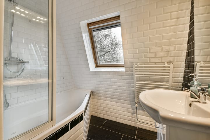 Foto 11 van Dwarsstraat 12