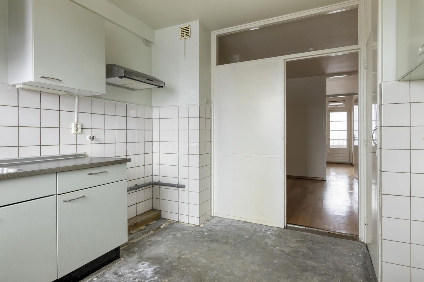 Photo 14 of Edmond Hellenraadstraat 42