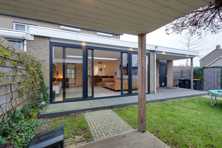 Foto 26 van Julianalaan 39