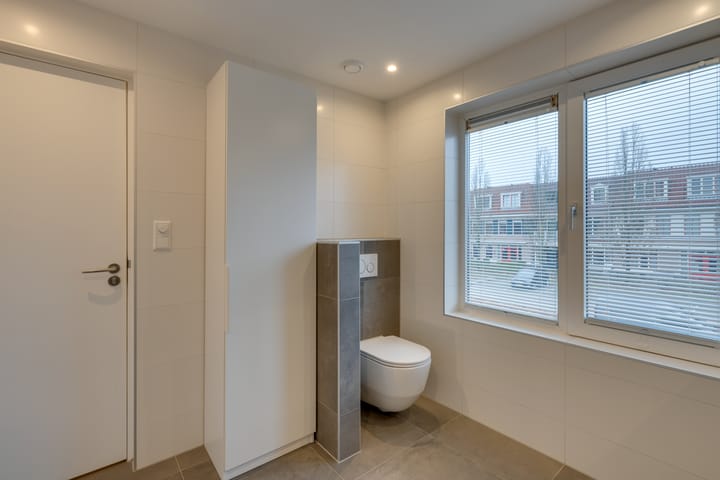 Foto 37 van Julianalaan 39