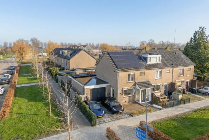 Foto 49 van Julianalaan 39