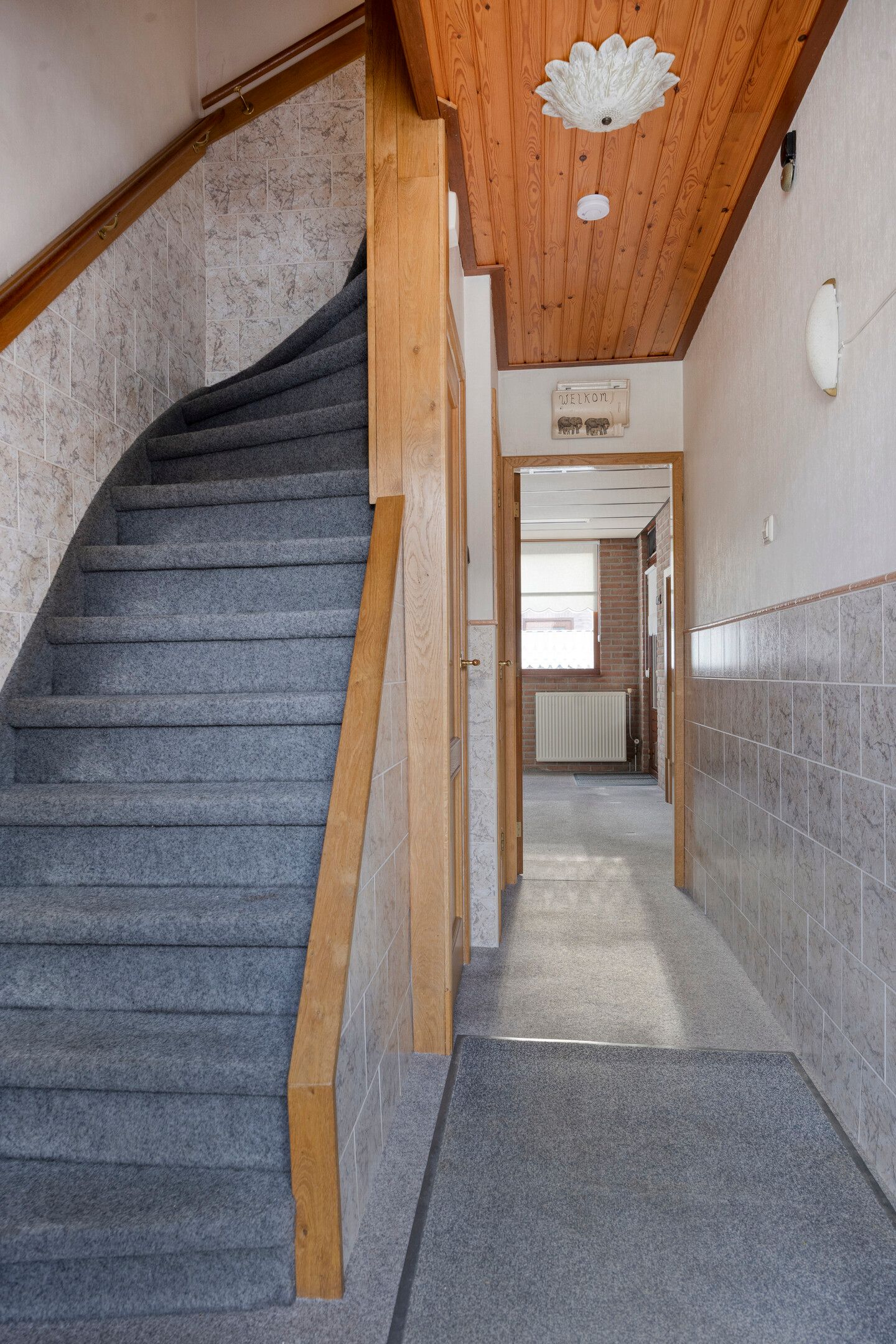 Photo 5 of Van Schendelstraat 22