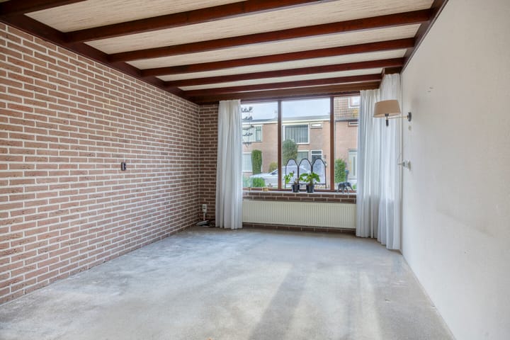 Foto 7 van Van Schendelstraat 22