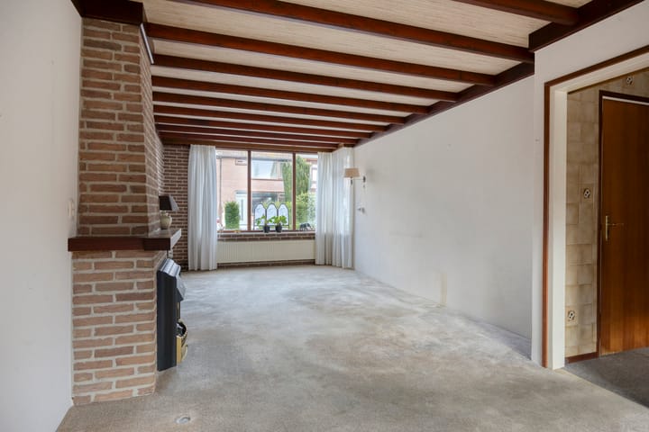 Foto 10 van Van Schendelstraat 22