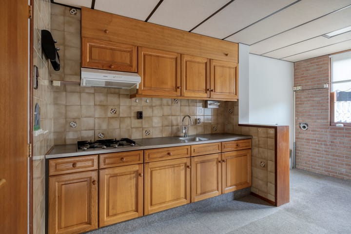 Foto 11 van Van Schendelstraat 22