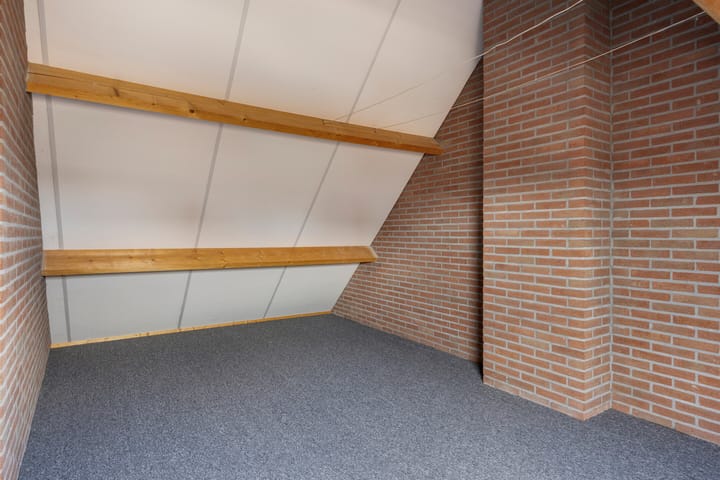 Foto 24 van Van Schendelstraat 22