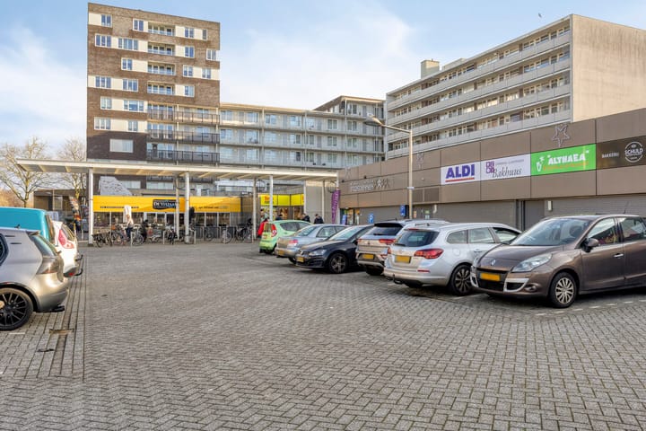 Foto 33 van Van Schendelstraat 22