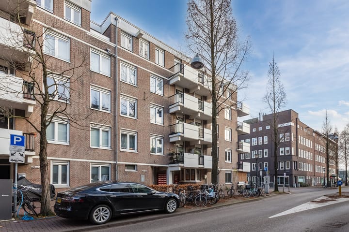 Photo 5 of Molukkenstraat 519