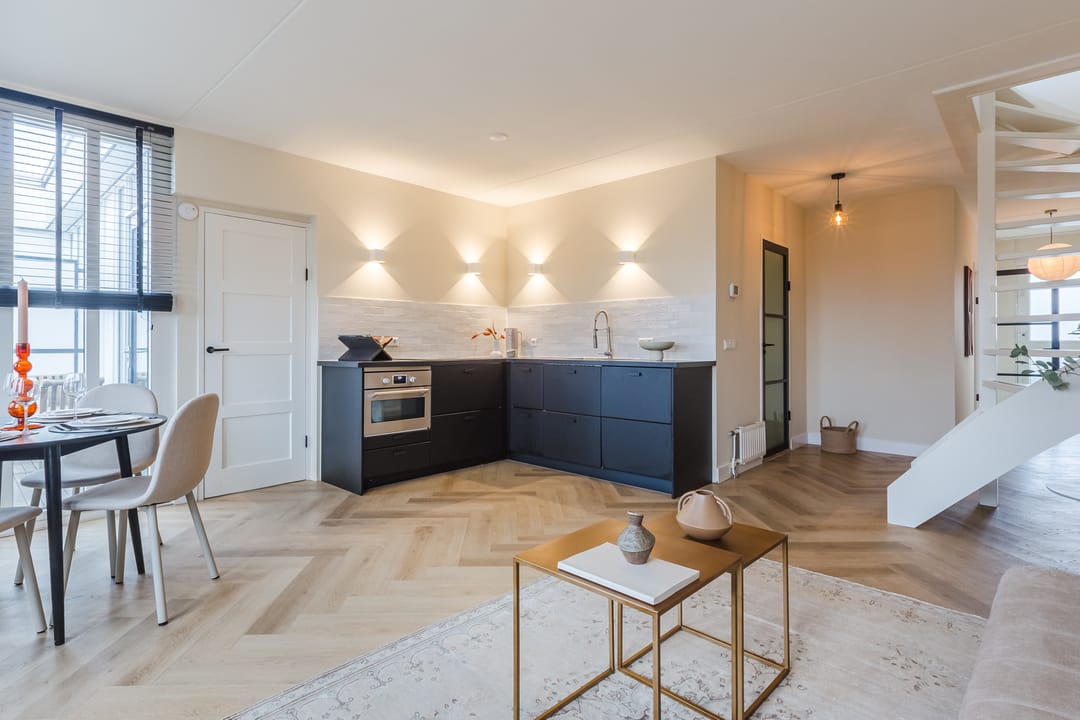 Photo 11 of Molukkenstraat 519