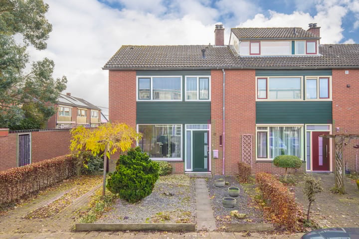 Photo 5 of Van der Hoevensstraat 17