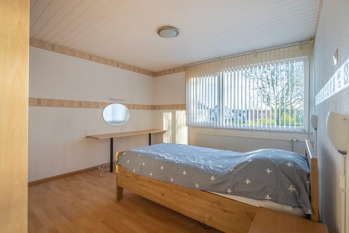 Photo 30 of Van der Hoevensstraat 17