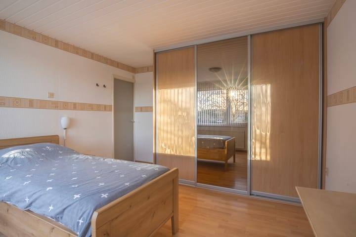 Photo 31 of Van der Hoevensstraat 17